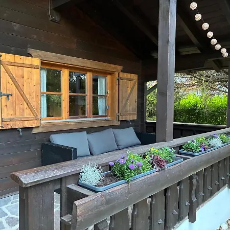 Gemuetliches Blockhaus Mit Grossem Naturgarten *